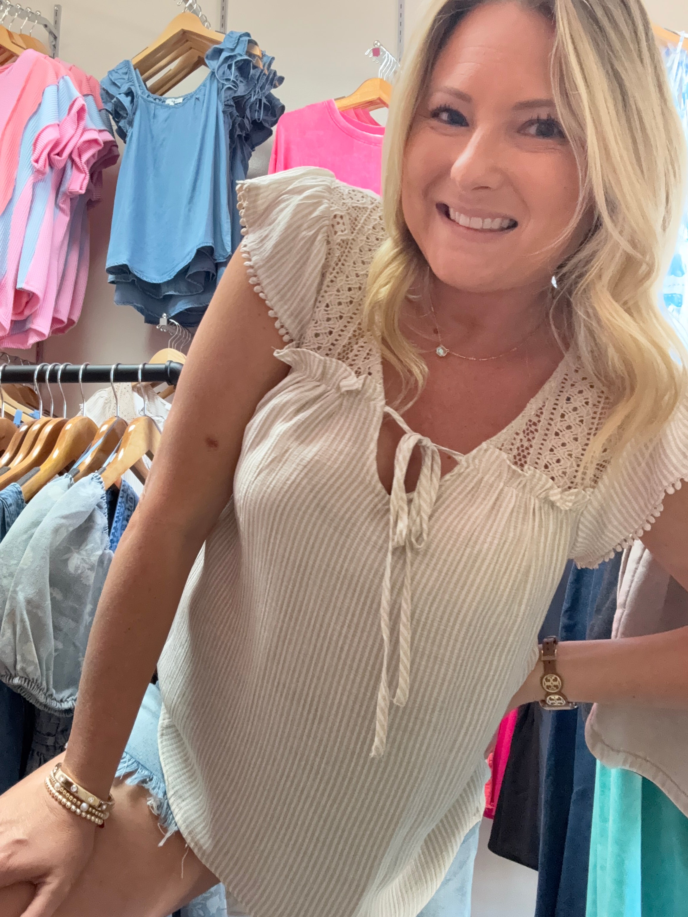FRONT TIE SHORT SLEEVE TOP