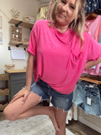 WASHED RIBBED CUFFED SHORT SLEEVE ROUND NECK TOP