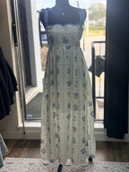 FLORAL PATTERN SCALLOPED DRESS