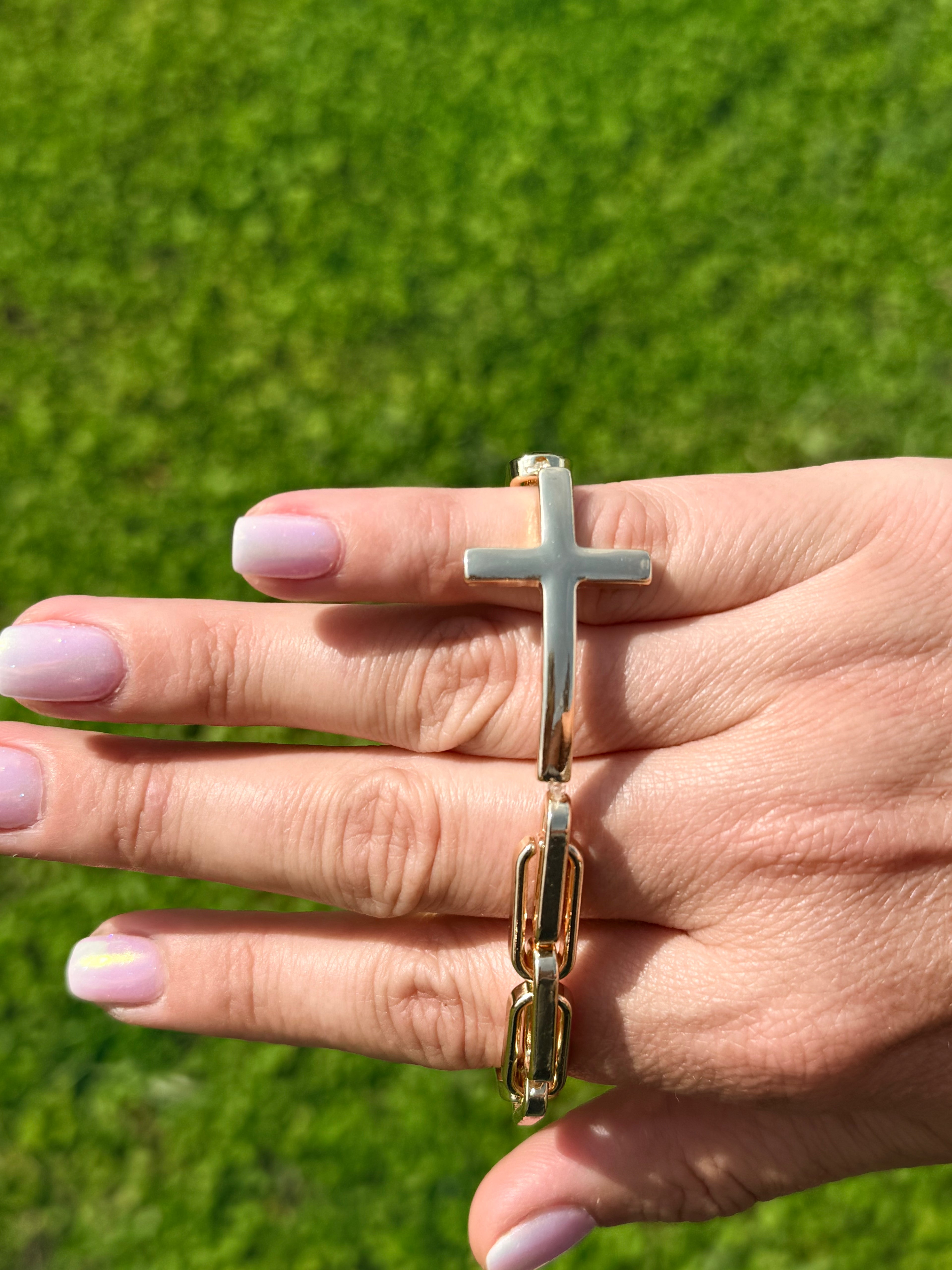 Sideways Cross Stretch Bracelet